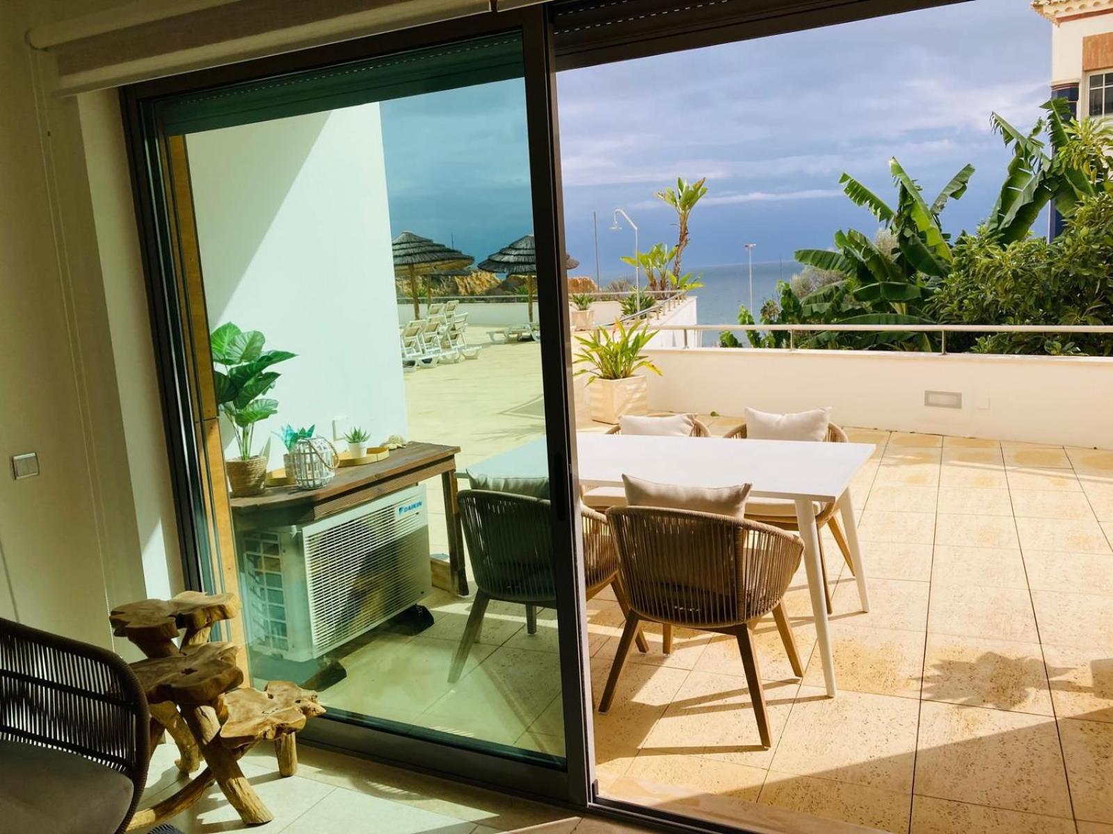 On The Beach Stunning Apartment Albufeira Olhos De Agua Buitenkant foto